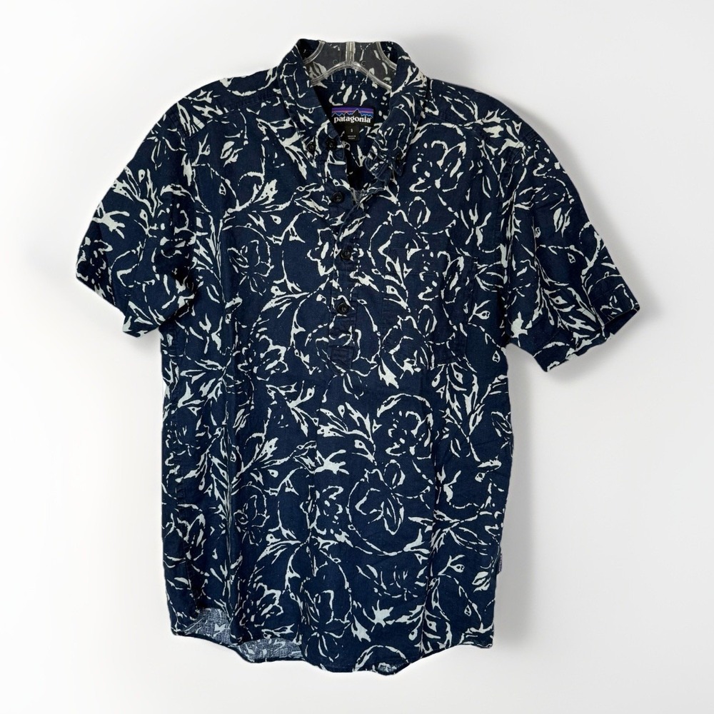 Patagonia Back Step Pullover Button Shirt Mens Small Hemp Cotton Navy Floral AOP